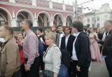 В Калуге прошло шествие выпускников 2026