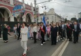 В Калуге прошло шествие выпускников 2026