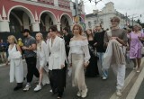 В Калуге прошло шествие выпускников 2026