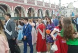 В Калуге прошло шествие выпускников 2026