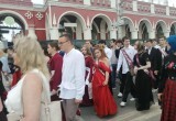 В Калуге прошло шествие выпускников 2026