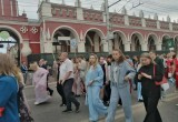 В Калуге прошло шествие выпускников 2026