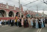 В Калуге прошло шествие выпускников 2026