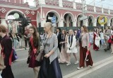 В Калуге прошло шествие выпускников 2026