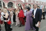 В Калуге прошло шествие выпускников 2026