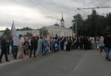 В Калуге прошло шествие выпускников 2026