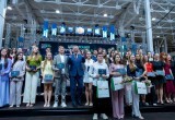 502 выпускника Калужской области получили золотые медали