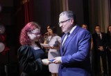 В Калуге выпускникам вручили 142 серебряные медали