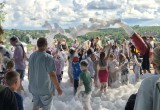 Веселье в пене: в Калужском парке отметили День семьи