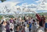 Веселье в пене: в Калужском парке отметили День семьи