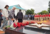 Вечный огонь впервые зажёгся на мемориальном комплексе в Спас-Деменске