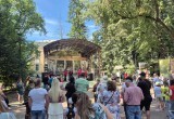 От столяра до криминалиста: в калужском парке прошёл "Город профессий"