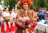 Калужане устроили тёплую встречу с осенью в городском парке