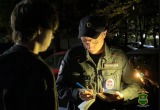Алкоголь во дворах и проверка телефонов: полиция провела рейд в Калуге