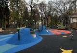 В Центральном парке Калуги открыли новую детскую площадку и туалет