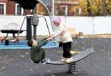 В Центральном парке Калуги открыли новую детскую площадку и туалет